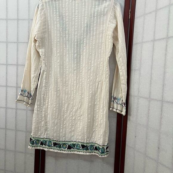 WHAT COMES AROUND GOES AROUND TUNIC EMBROIDERY TOP SIZE S - Picture 5 of 7